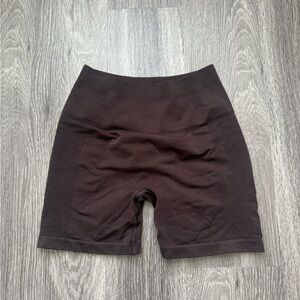 Alphalete Amplify Shorts